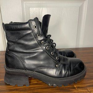 Black Chunky Boots